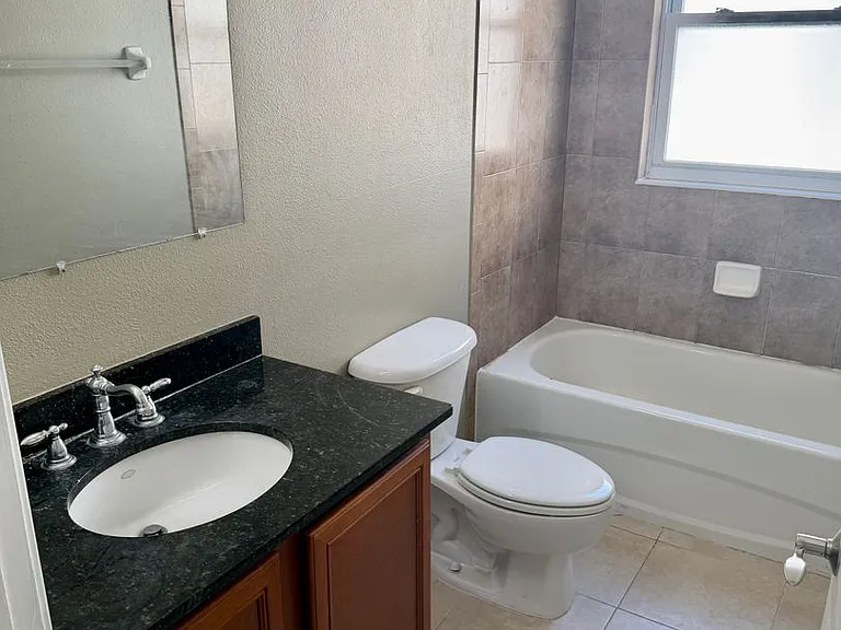 1808 E. Columbus Drive — Photo 28