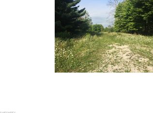 State Rd, Hinckley, OH 44133