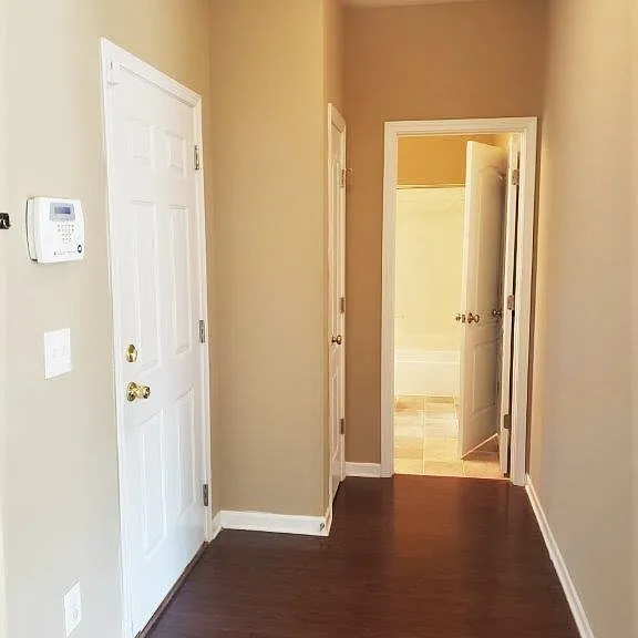 9001 Scottsdale Ct — Photo 18