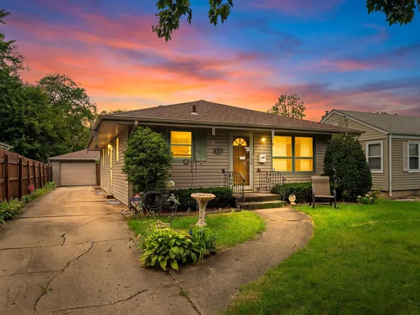 3042 Huffman Blvd, Rockford, IL 61103