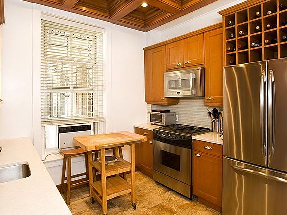 4th image of 333 Central Park W APT 1a