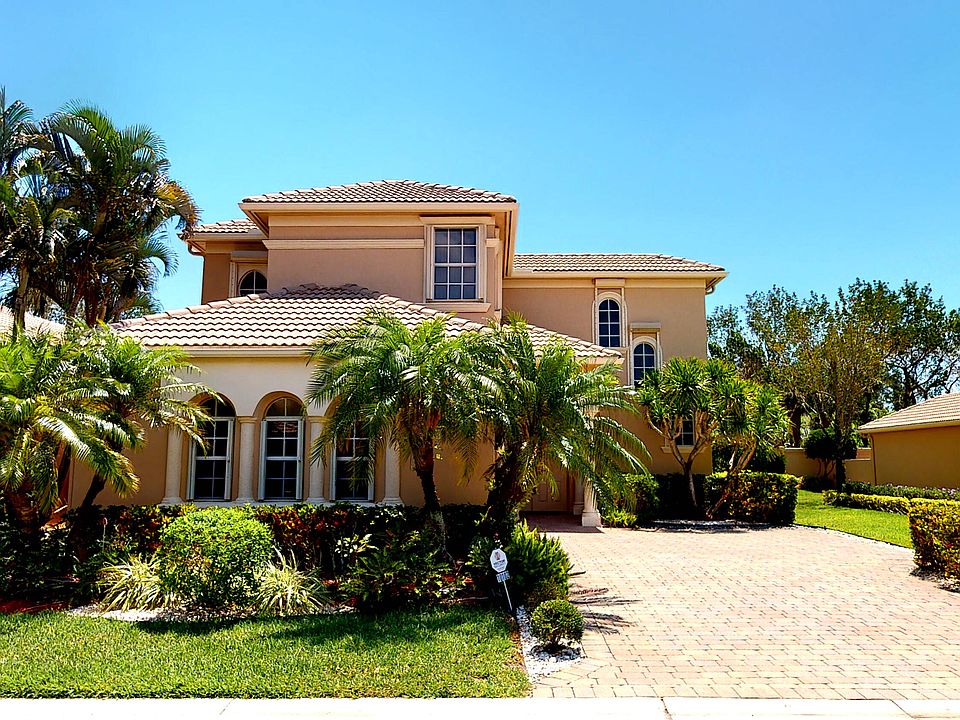 1st image of 10102 Armani Dr