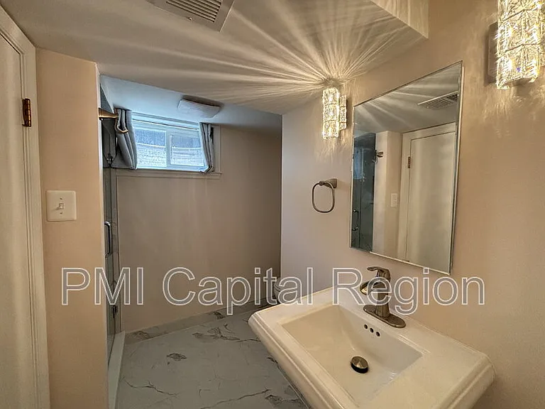 12 Mills Rd — Photo 18