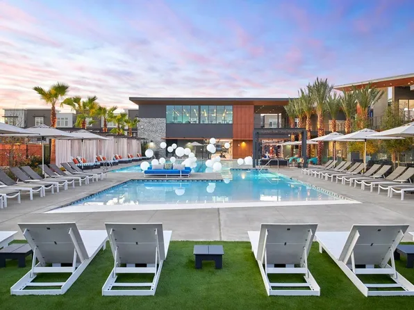 5652 Lexington Ave #401, Dublin, CA 94568