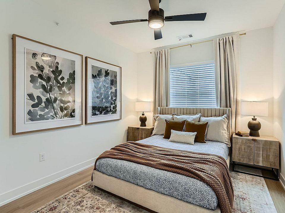 Bedroom | Ara Townhomes & Flats
