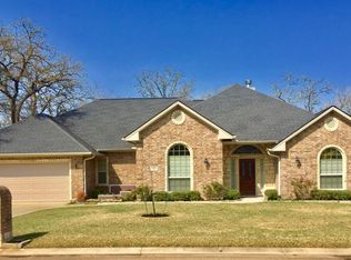 7262 Pikoni Pl, Honolulu, HI 96825