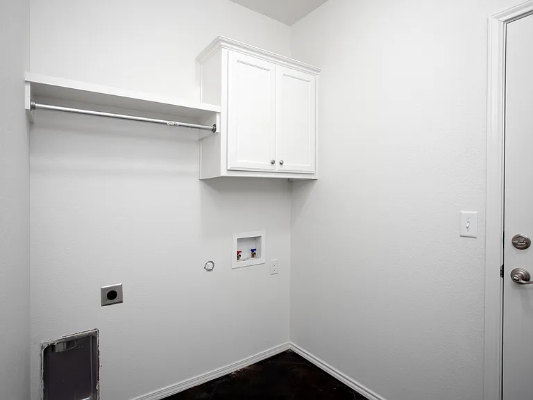 9916 Digby Ln — Photo 9