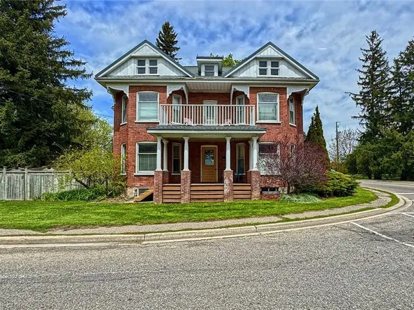3212 Roseville Rd, North Dumfries, ON N0B 1E0