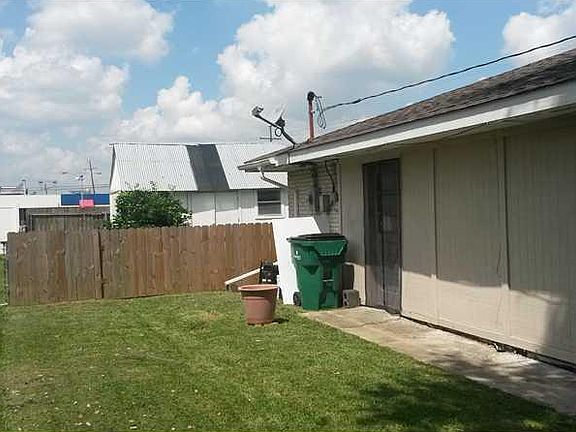2nd image of 1004 Central Ave