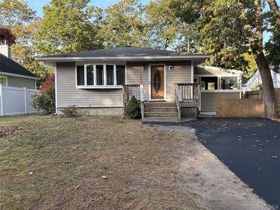 50 Newcomb Trail, Ridge, NY, 11961