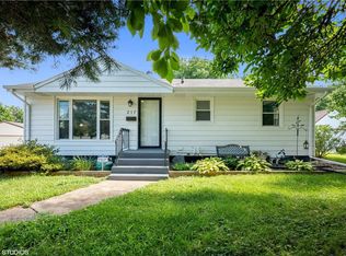 217 E Thornton Ave, Des Moines, IA 50315