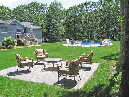 1st image of 44 Birch Dr