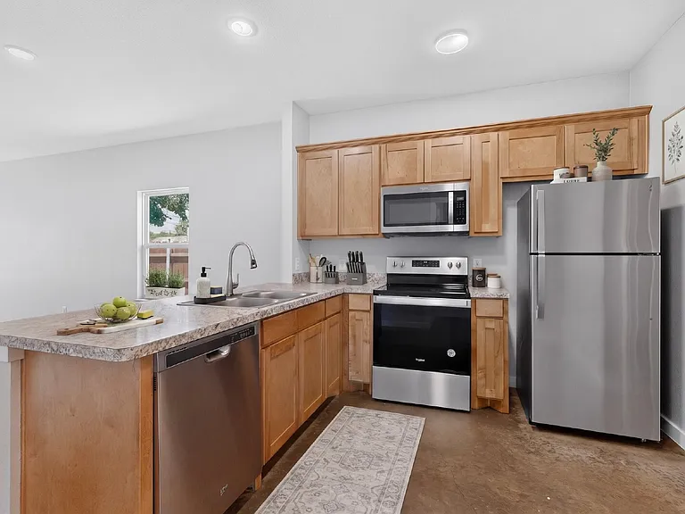 213 S Baugh St — Photo 10