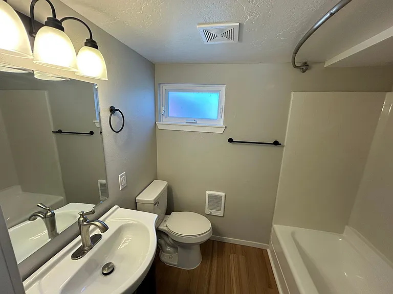 Welcome to 621 S Cannon Apartments! — Photo 28