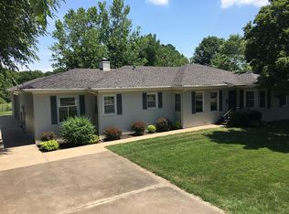 703 E Poplar St, Clarksville, AR 72830