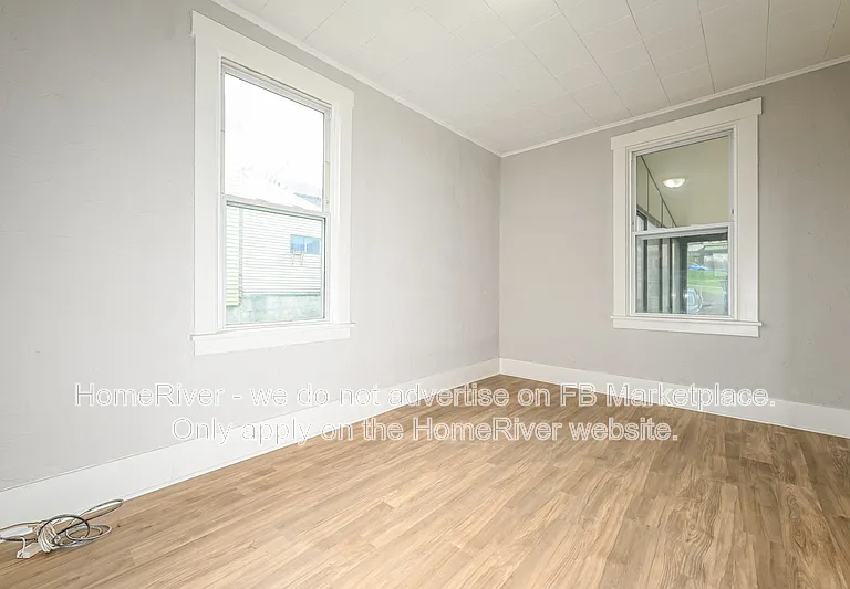 1170 Ridge Ave — Photo 13