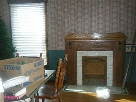 5th image of 215 Wooster St