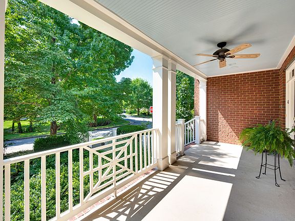 4th image of 314 White Moss Pl