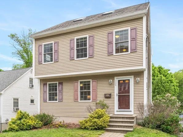 130 Gaston St, Medford, MA 02155