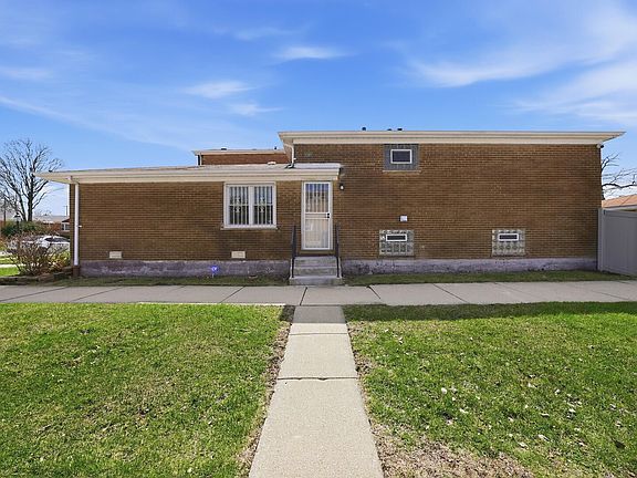 4th image of 8000 S Wentworth Ave