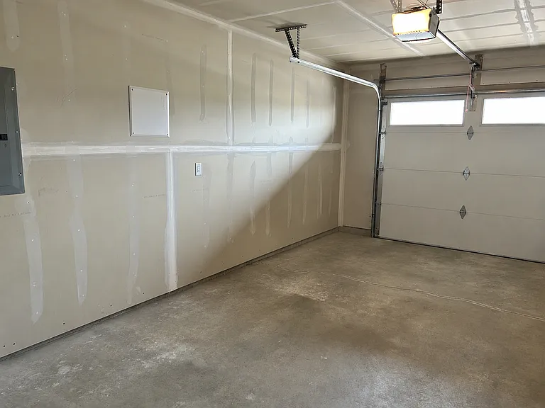 823 Lake Francis Dr — Photo 27