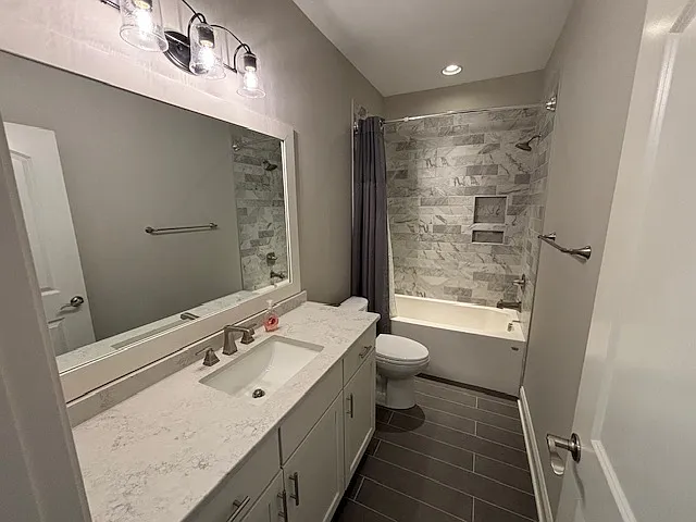 7850 Saddlebrooke Dr — Photo 41