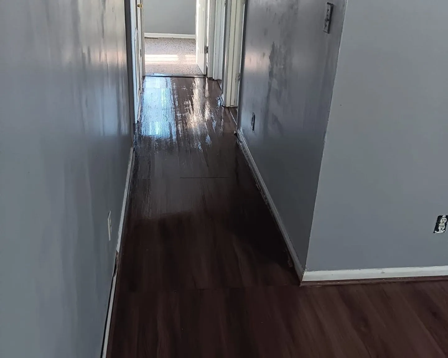 3 bed, 964 sqft, $1,300 — Photo 4