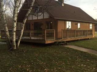 E5023 Railroad Grade Rd, Weyauwega, WI 54983