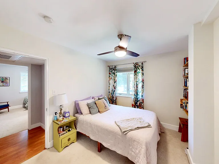227 N Dotger Ave #E15 — Photo 18