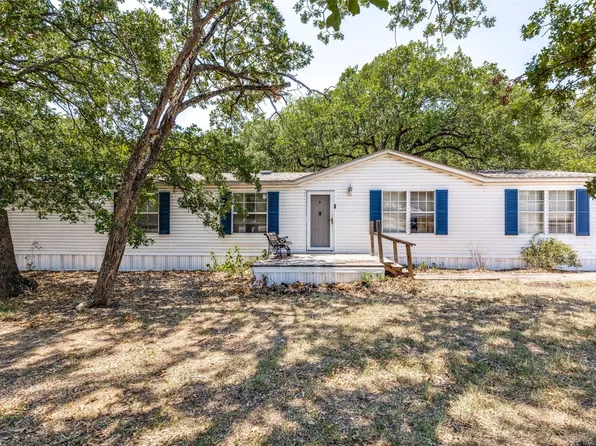 5961 Lillian Rd, Burleson, TX 76028