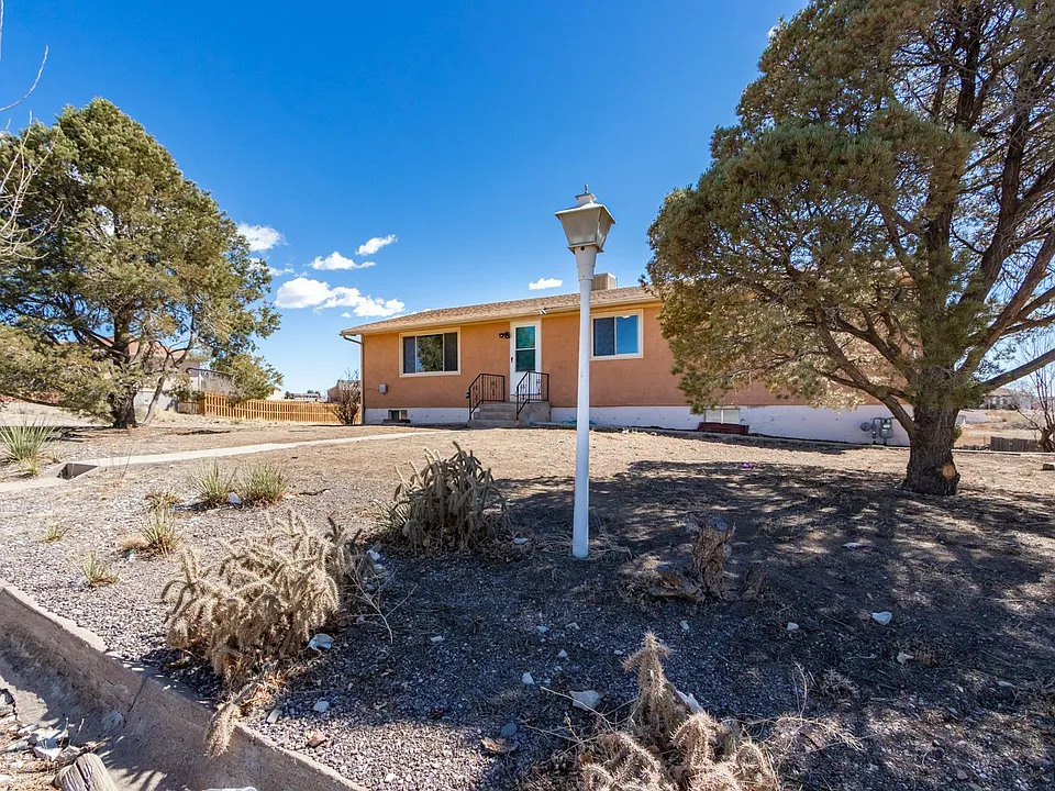 544 S Watermelon Dr