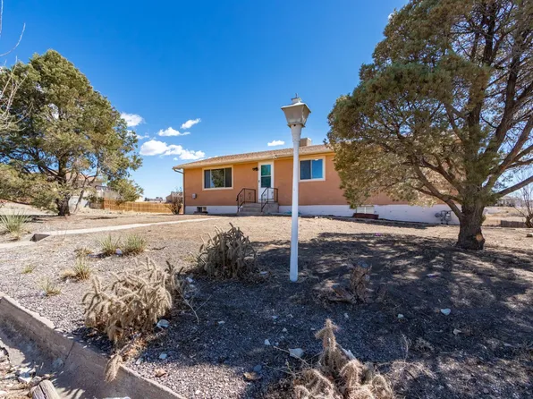 544 S Watermelon Dr, Pueblo West, CO 81007