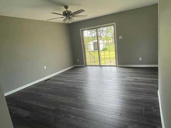 5th image of 3600 E 5th St