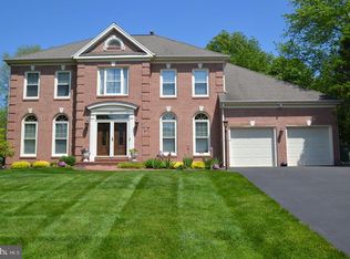 4811 Walney Knoll Ct, Chantilly, VA 20151