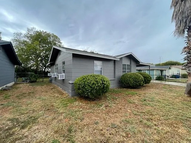 5106 Carelin Dr — Photo 29