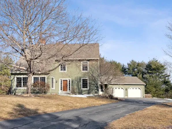28 Settlers Way, Gorham, ME 04038