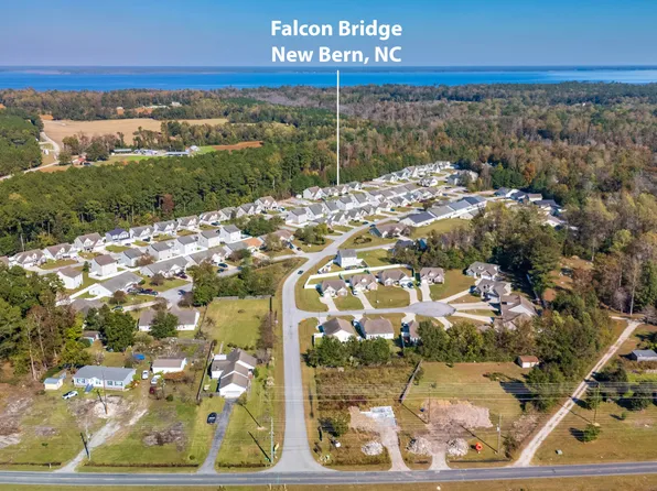 400 Stone Hawk Lane, New Bern, NC 28560