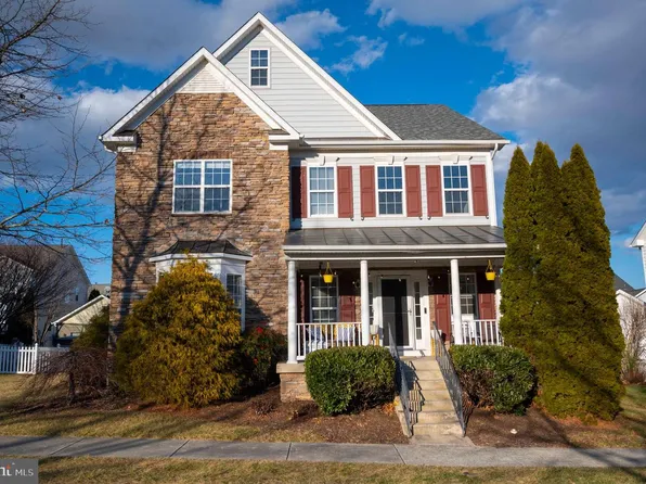 424 Prospect Hill Blvd, Charles Town, WV 25414