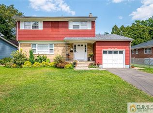 747 Beverly Rd, Rahway, NJ 07065