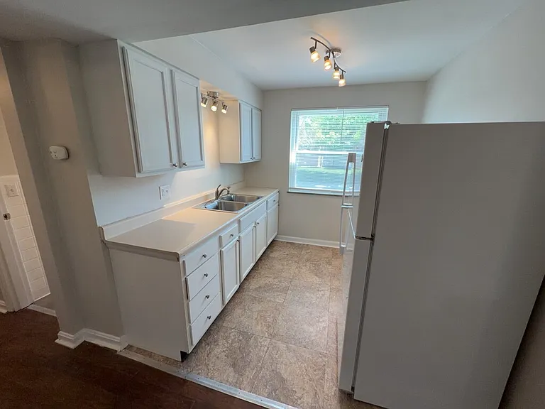 3918 E Gatewood Ln #2 — Photo 7