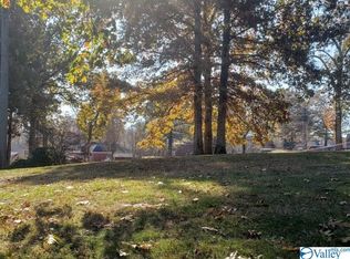 128 Morning Mist Dr, Huntsville, AL 35811