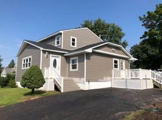 118 Essex Ave, Hazlet Township, NJ