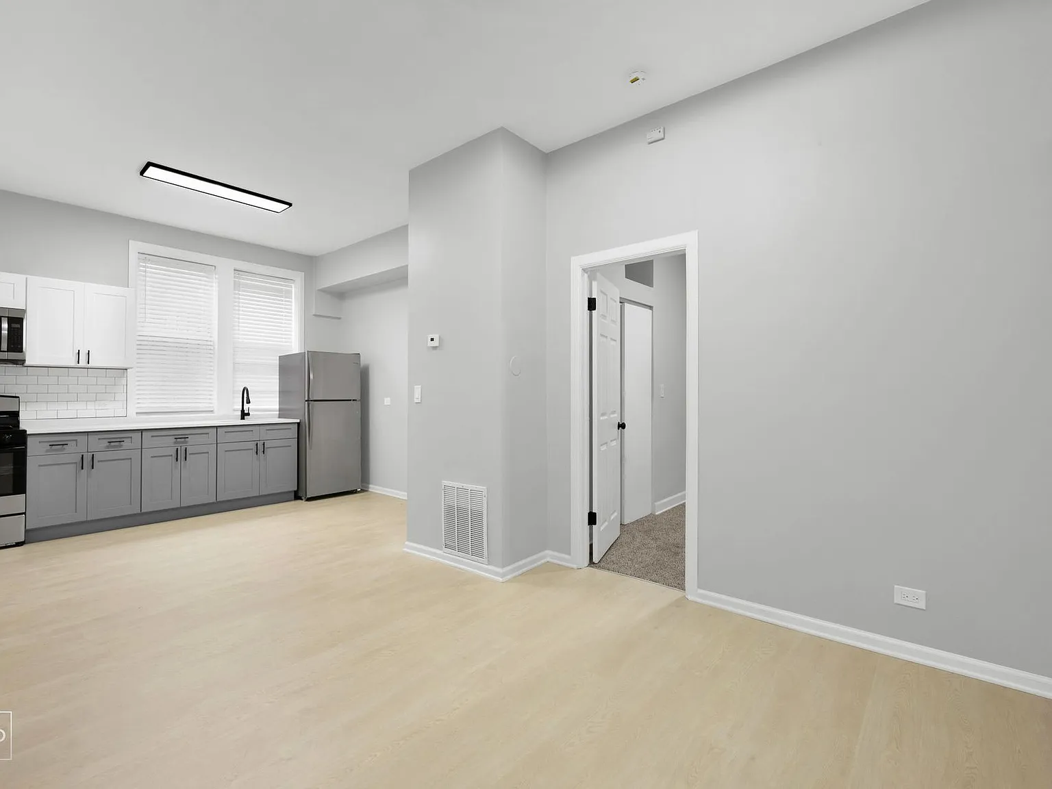 2542 S Trumbull — Photo 2