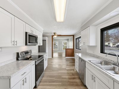 566 E 10th St, Marysville, OH, 43040