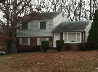 6121 Philbrook Rd, North Chesterfield, VA 23234