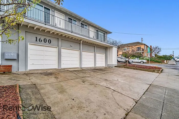 1600 5th Ave #2 — Photo 25