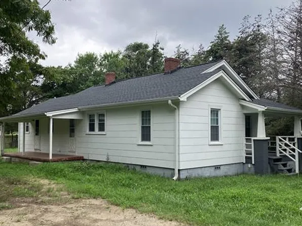 216 Miami Ave, Winston Salem, NC 27101