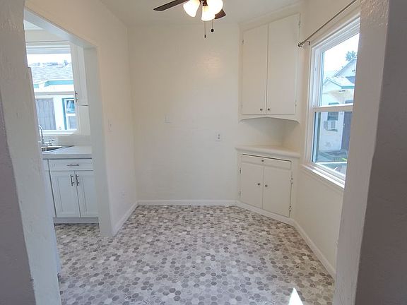 3rd image of 4366-4378 Maple St #4366