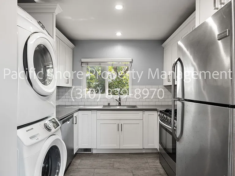 639 Robinson Apartments — Photo 6