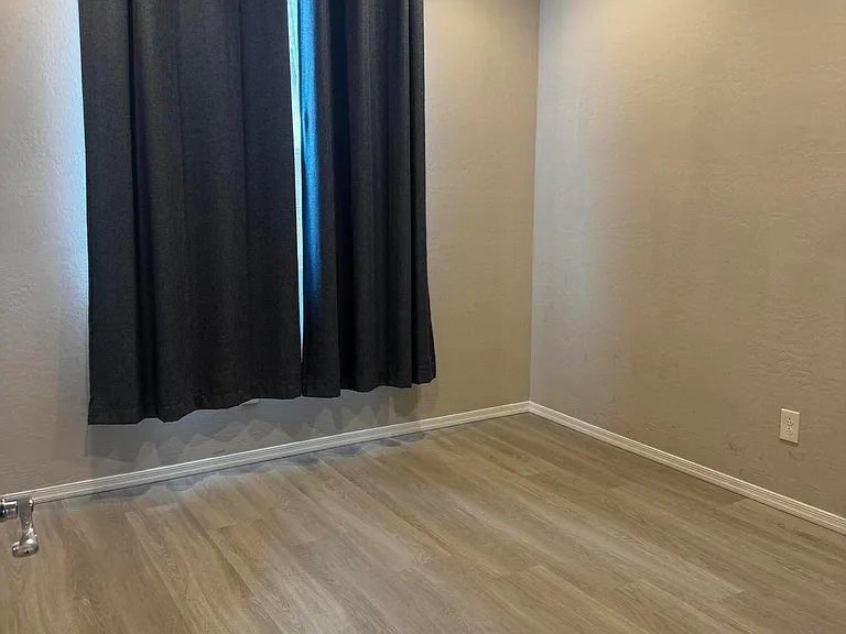 9512 W Fallen Leaf Ln — Photo 10